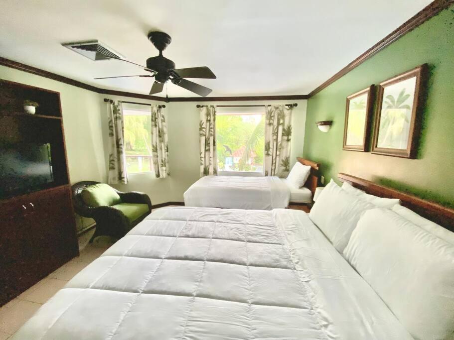 Lovely 2-Bdroom Condo In Laguna Eco Village Resort Кепос Екстер'єр фото